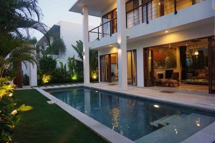 Moonlight Villa Bali Nusa Dua  Bagian luar foto